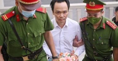 Dựng rạp để xét xử ông Trịnh Văn Quyết
