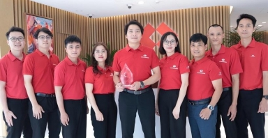 Techcombank là đại diện duy nhất Việt Nam được giải thưởng Celent Model Bank 2025 về quản lý vận hành xuất sắc