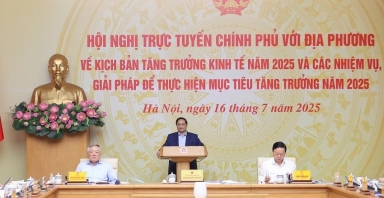 Chính phủ đặt mục tiêu tăng trưởng GDP năm 2025 từ 8,3-8,5%, phấn đấu đạt 10% vào năm 2026