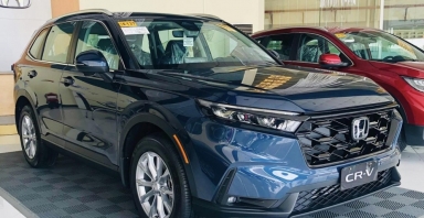 Honda CR-V có giá lăn bánh siêu ‘mềm’ nhờ ưu đãi khủng giữa tháng 2/2025, quyết chiến Mazda CX-5