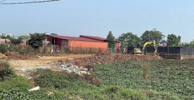 Điểm tin xây dựng - bất động sản ngày 7/5: Tạm dừng công tác Chủ tịch 3 xã để xử lý vi phạm đất đai,...