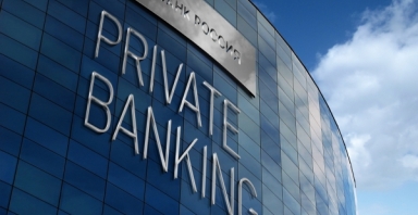 Điểm tin ngân hàng ngày 13/5: Tăng tốc cuộc đua Private Banking phục vụ giới siêu giàu