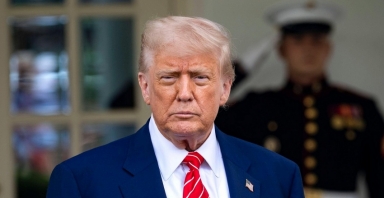 Thời hạn áp thuế 50% lên EU sau cuộc gọi “rất tốt đẹp” của Tổng thống Trump