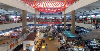 Đóng mở bất phân: Tình trạng ở chợ Đồng Xuân và các phố xung quanh