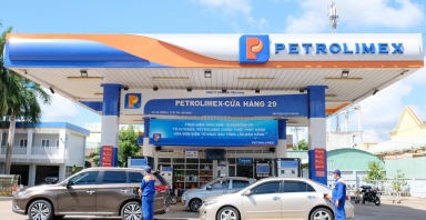 Petrolimex dẫn dắt thị trường xăng E10