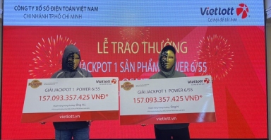 Một khách hàng may mắn trúng xổ số Vietlott hơn 344 tỉ đồng