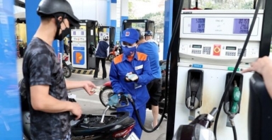 Giá xăng dầu đồng loạt giảm từ 15h ngày 17/7