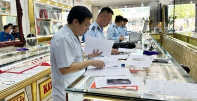 Ngày 9/9/2025 thanh tra việc chấp hành pháp luật của các doanh nghiệp kinh doanh vàng