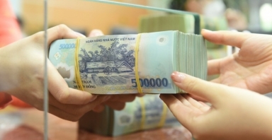 Điểm tin ngân hàng ngày 24/9: Lãi suất kỳ hạn ngắn tăng mạnh