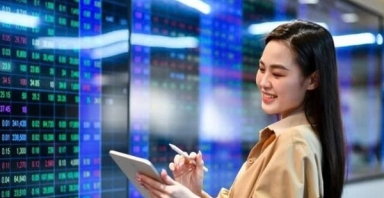 Cổ phiếu ngân hàng khởi sắc, VN-Index lập đỉnh mới 1.716 điểm
