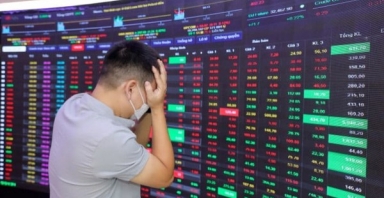 VN-Index lao dốc 95 điểm trong một ngày: Nguyên nhân nào gây nên 'cơn bão đỏ' ngày 20/10?