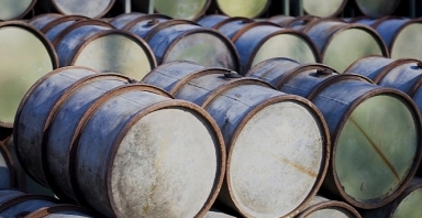 Giá dầu hôm nay (28/11): Duy trì sắc xanh