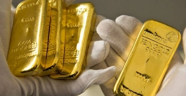 Đồng đô la Mỹ tăng cao, giá vàng tiếp đà giảm sâu