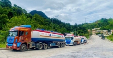 6 tháng đầu năm, xuất khẩu xăng dầu sang Lào tăng 40%