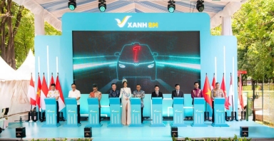 Xanh SM khai trương dịch vụ taxi điện tại Indonesia