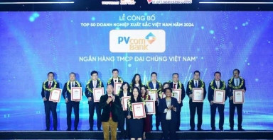 PVcomBank vươn tầm trong Top 500 Doanh nghiệp lớn nhất Việt Nam năm 2024