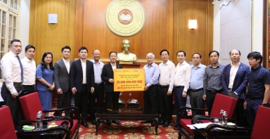 Tập đoàn T&T Group vinh dự nhận bằng khen của UBND thành phố Hà Nội