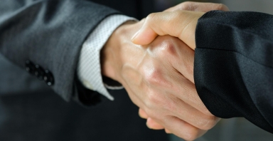 Tập đoàn Tài chính Manulife Đạt Thỏa Thuận Chuyển Nhượng MVI Life tại Việt Nam cho Asahi Life