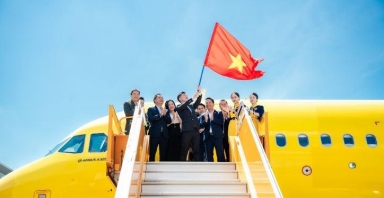 Khát vọng bầu trời và tầm nhìn của Bầu Hiển