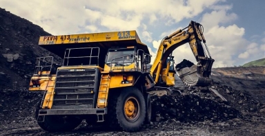 Doanh nghiệp tỷ USD đối mặt nguy cơ bị hủy tư cách công ty đại chúng, cổ phiếu bị bán tháo kỷ lục