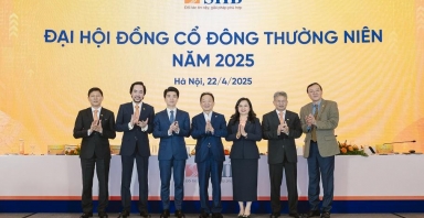 ĐHĐCĐ SHB: Bứt phá vươn tầm trong kỷ nguyên mới, kế hoạch lợi nhuận tăng 25%, cổ đông tin tưởng đồng hành
