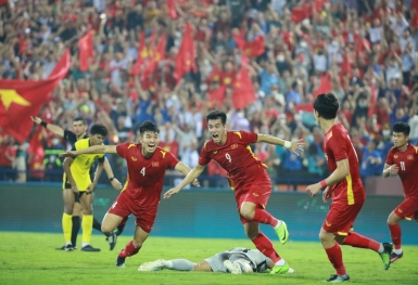 Tiến Linh lập công, U23 Việt Nam tiến vào chung kết SEA Games 31