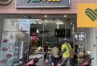 Sau ‘thịt heo ăn chuối’, Bapi Food của Hoàng Anh Gia Lai sẽ bán thêm 'thịt gà đi bộ'