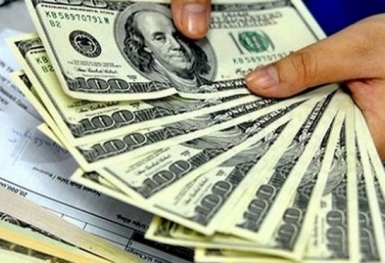 Tỷ giá ngoại tệ hôm nay 18/10: Thị trường trong nước lên cao kỷ lục