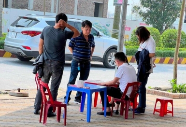 Thị trường bước vào thời 'ngủ đông': Quy mô sàn bất động sản thu hẹp, môi giới bỏ nghề