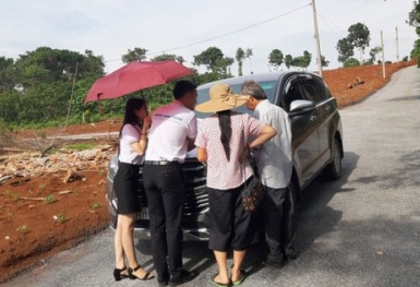 “Tất tay” với đất nền, nhà đầu tư đang chật vật ra sao?