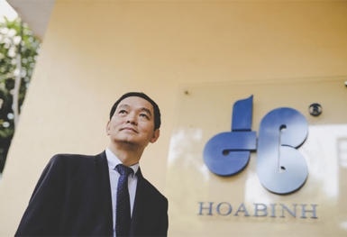 Tham vọng “xuất ngoại” của Hoà Bình Group có thành công khi nợ tăng, vốn giảm?