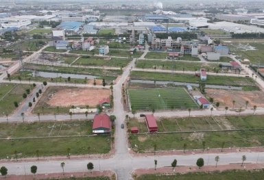 Đất nền và căn hộ hạng sang dẫn đầu đà sụt giảm về thanh khoản