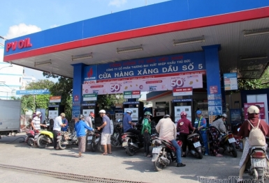 Giá xăng hôm nay 1/12 có thể giảm tới 900 đồng/lít