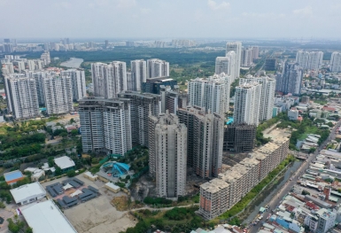 Ngân hàng hạ giá bất động sản phát mại nhiều lần, tại sao vẫn khó bán?