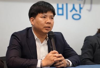 Cổ phiếu IBC sàn 21 phiên liên tiếp, Apax Holdings của Shark Thuỷ nói gì?