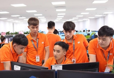 Công ty nhà người ta: FPT Telecom hỗ trợ nhân viên vay mua nhà - tậu xe với lãi suất chỉ từ 4%, chưa bằng...