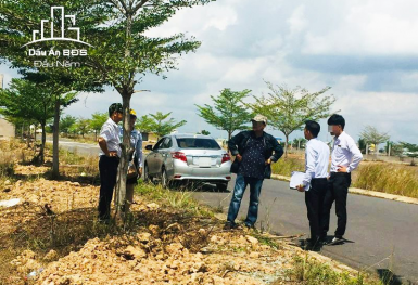Thực hư chuyện đất nền liên tục “chốt”, “đã bán”, “hết hàng” đầu năm