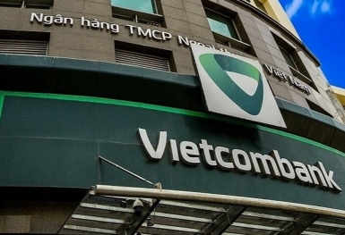 'Ông lớn' Vietcombank giảm lãi suất tiền gửi