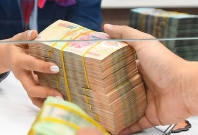 Lãi suất ngân hàng ngày 10/3: Không còn nhà băng nào niêm yết mức 9,5% cho kỳ hạn 12 tháng, gửi tiền được lãi hơn...