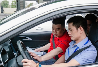 Lộ giá cho thuê ô tô điện của công ty tỷ phú Phạm Nhật Vượng: Thấp nhất 9,5 triệu/tháng chưa bao gồm pin