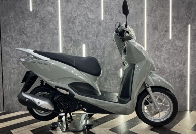 Bảng giá xe máy Honda Lead mới nhất tháng 5/2023: Tiếp tục bán chênh, đại lý hưởng lợi