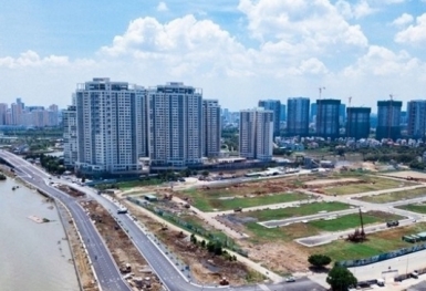 Lãi suất giảm, tại sao thị trường bất động sản vẫn trầm lắng?