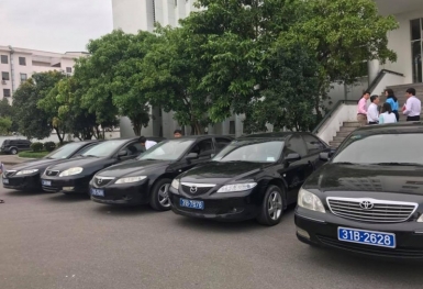 Ủy viên Trung ương Đảng được sử dụng xe ô tô có giá tối đa 1,6 tỉ đồng