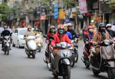 Đêm nay (12/11) Bắc Bộ chuyển rét, Trung Bộ bắt đầu đợt mưa lớn