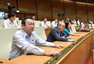 Lùi việc thông qua dự án Luật Đất đai (sửa đổi) sang kỳ họp sau