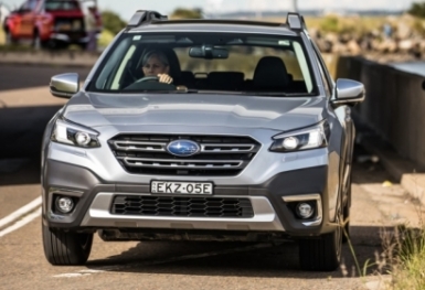 Dính lỗi sản xuất, hơn 2.600 ô tô Subaru Outback bị triệu hồi