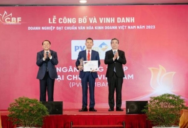 PVcomBank được vinh danh là “Doanh nghiệp đạt chuẩn văn hóa kinh doanh Việt Nam”