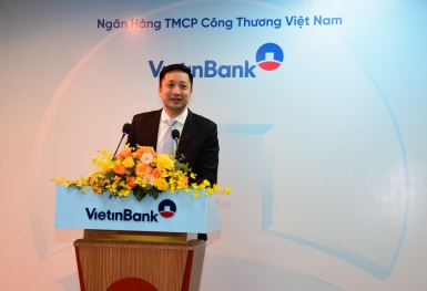 VietinBank trao thưởng 02 tỷ đồng cho khách hàng