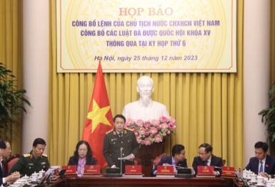 Chính thức công bố 7 luật vừa được Quốc hội thông qua tại kỳ họp thứ 6