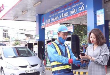 VPI dự báo giá xăng dầu tăng giảm trái chiều trong kỳ điều hành 28/12/2023
